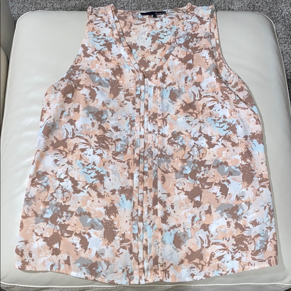 Sleeveless Blouse